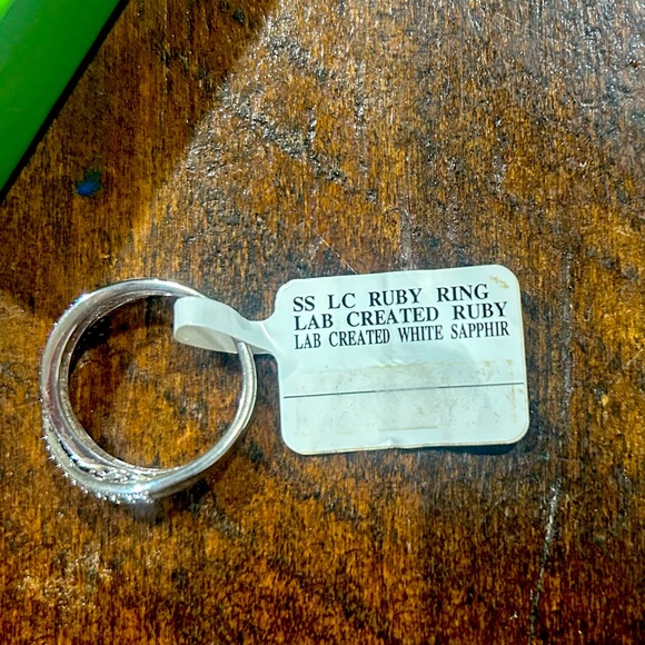 Ruby Ring - Picture 2 of 6